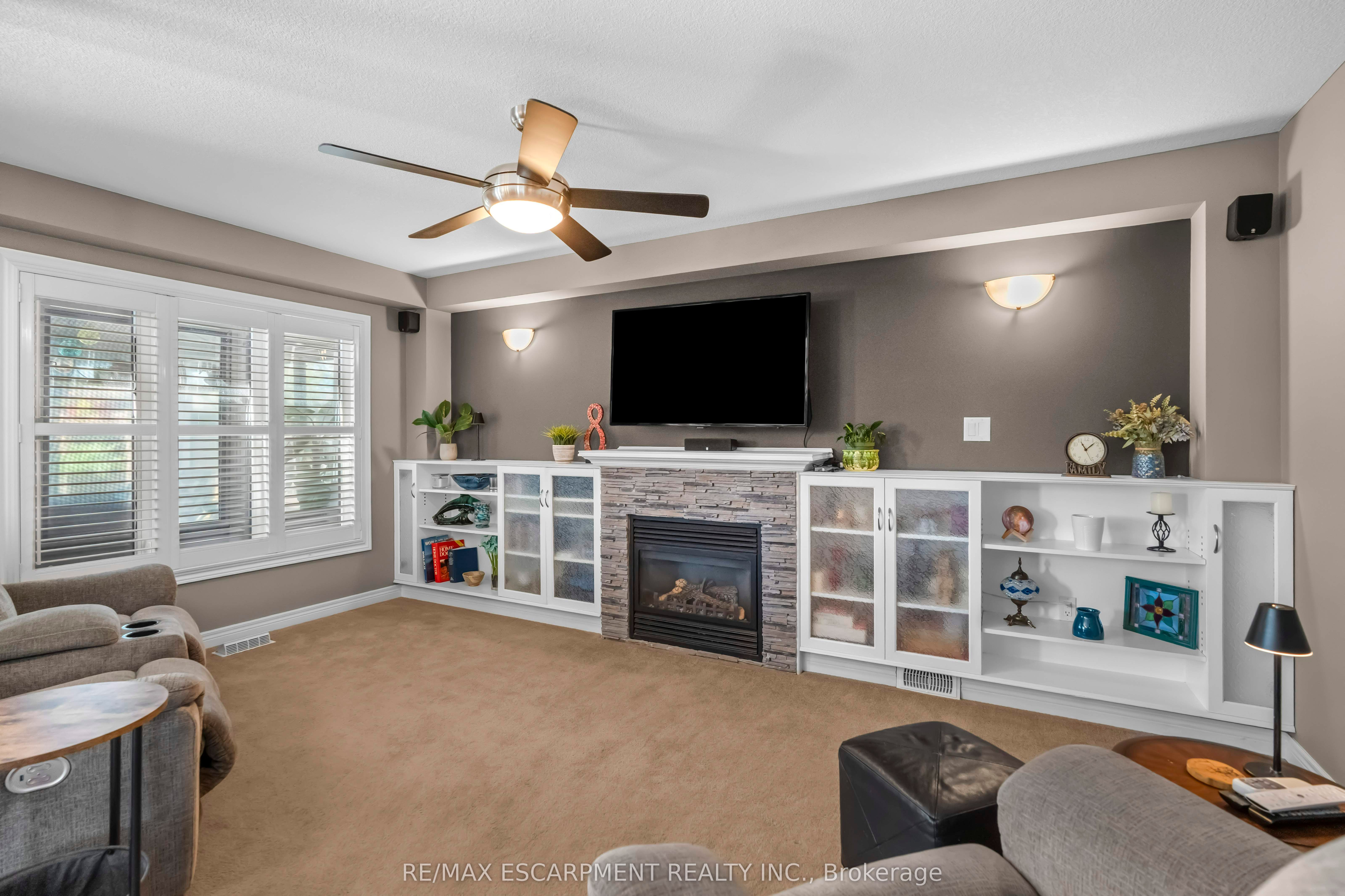 28 Edgecroft Crescent