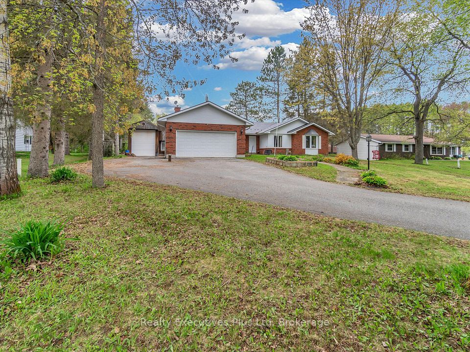12 Robert Street, Sundridge, ON P0A 1Z0