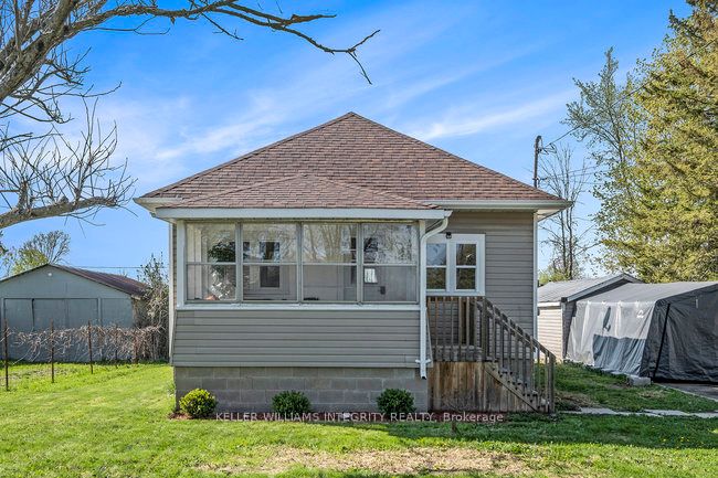 7424 Roger Stevens Drive, Montague, ON K7A 4S6