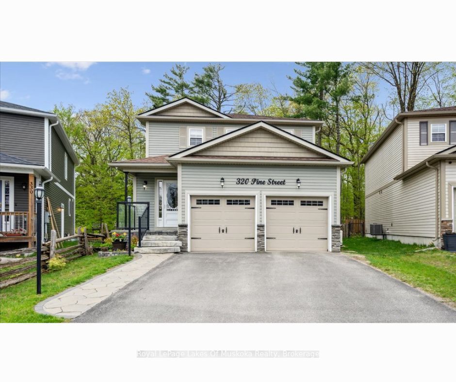 320 Pine Street, Gravenhurst, ON P1P 1B1
