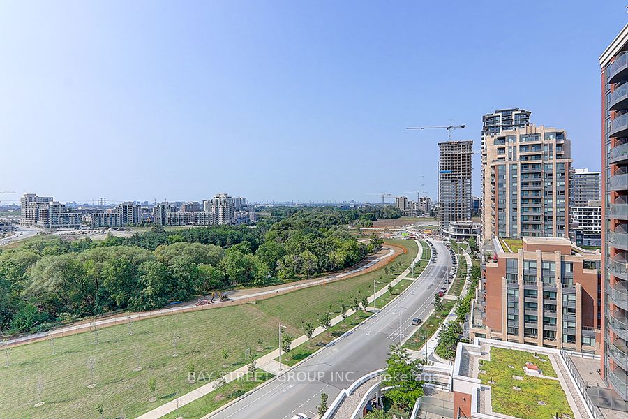 #902 - 1 Uptown Drive, Markham, ON L3R 5C1