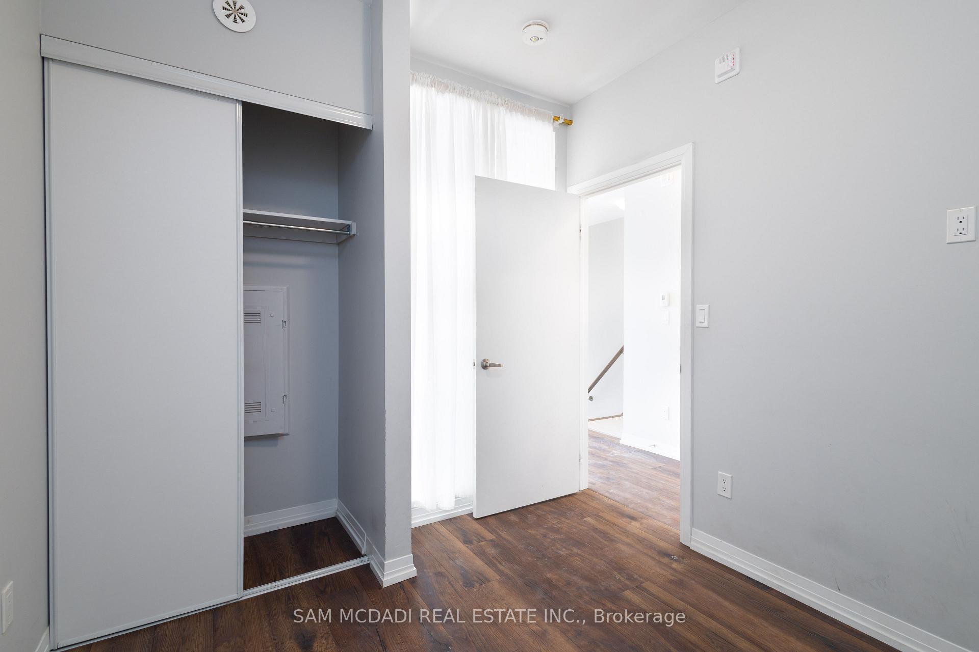 1 Bedroom Condo at 402 The East Mall,  Toronto For sale