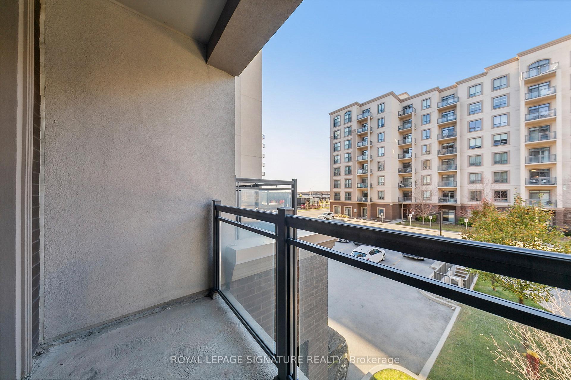 1 Bedroom Condo at 2486 Old Bronte, Oakville For sale