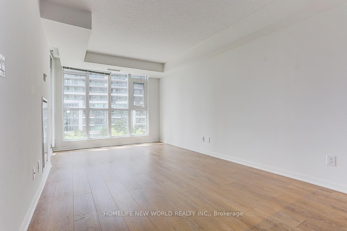 2 Bedrooms Condo at 35 Bastion,  Toronto For sale