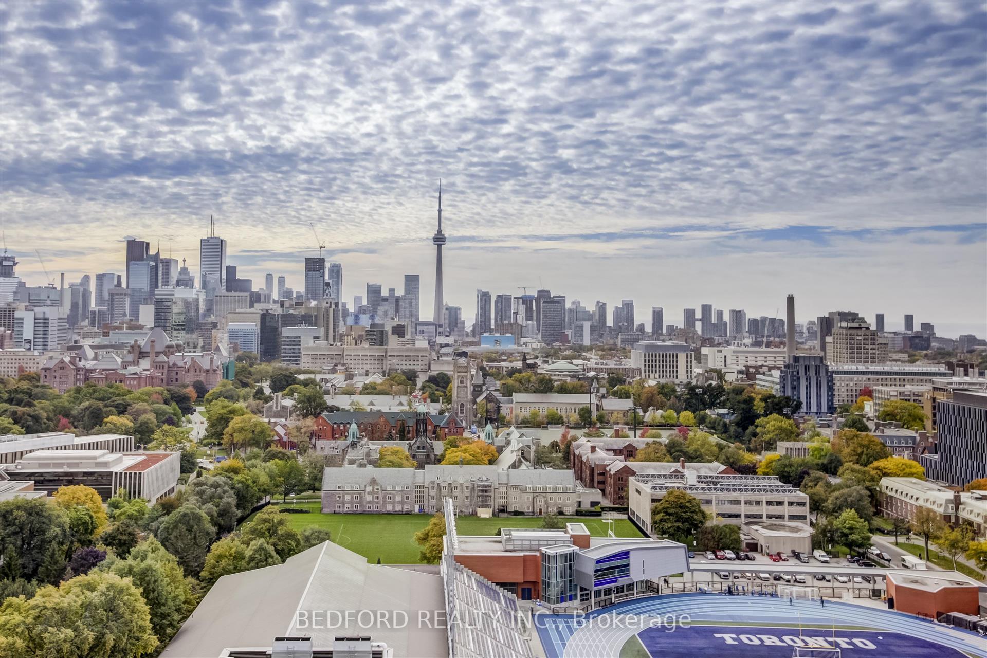 3 Bedrooms Condo at 1 Bedford,  Toronto For sale