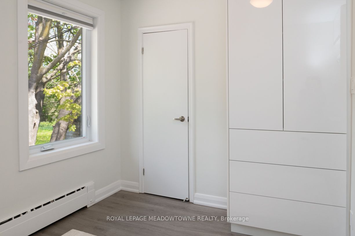 33 Broadview Avenue, #3