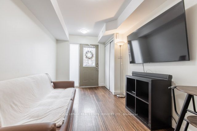 4975 Southampton Drive, #272