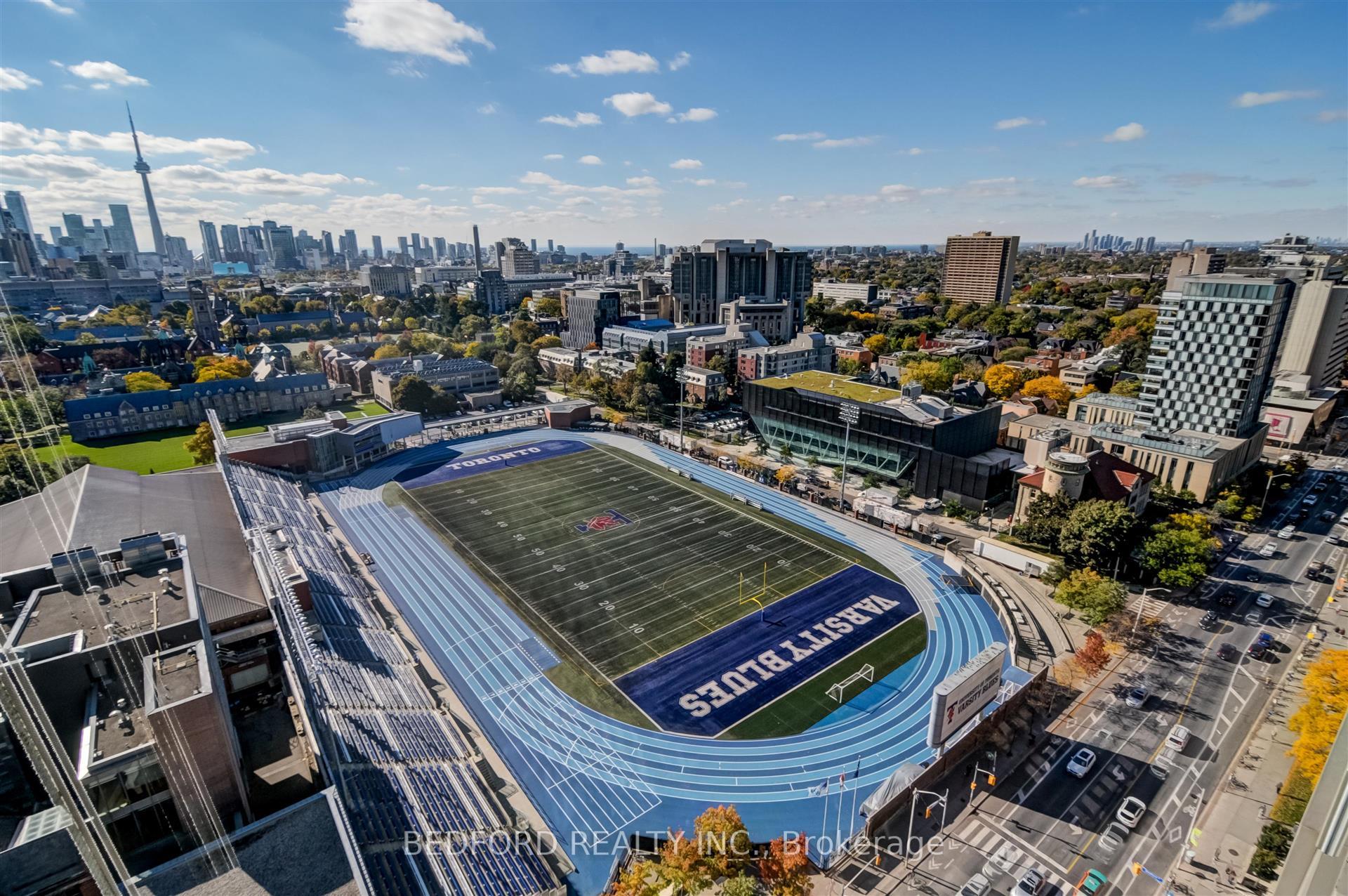 3 Bedrooms Condo at 1 Bedford,  Toronto For sale
