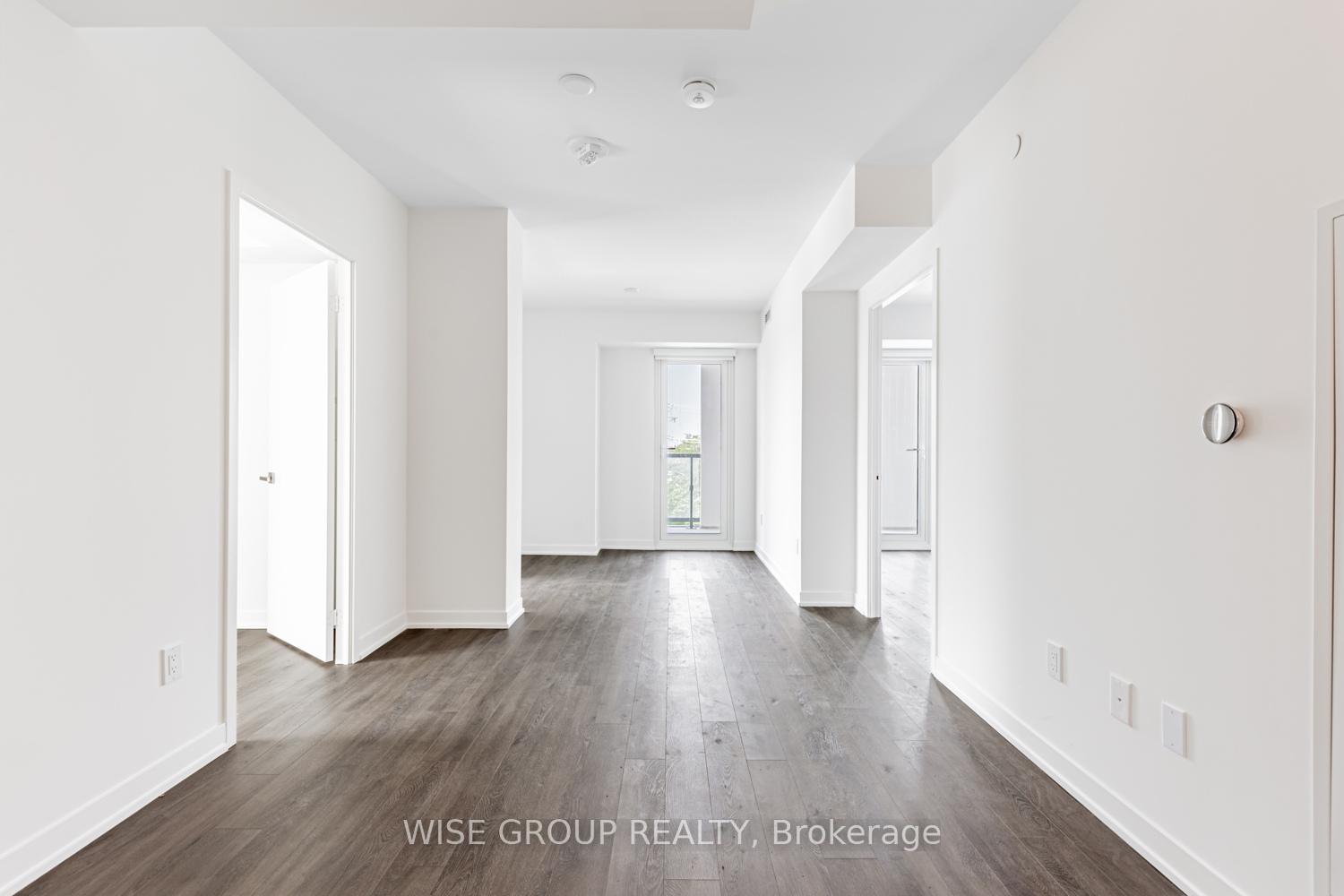 3 Bedrooms Condo at 500 Wilson, Toronto For sale