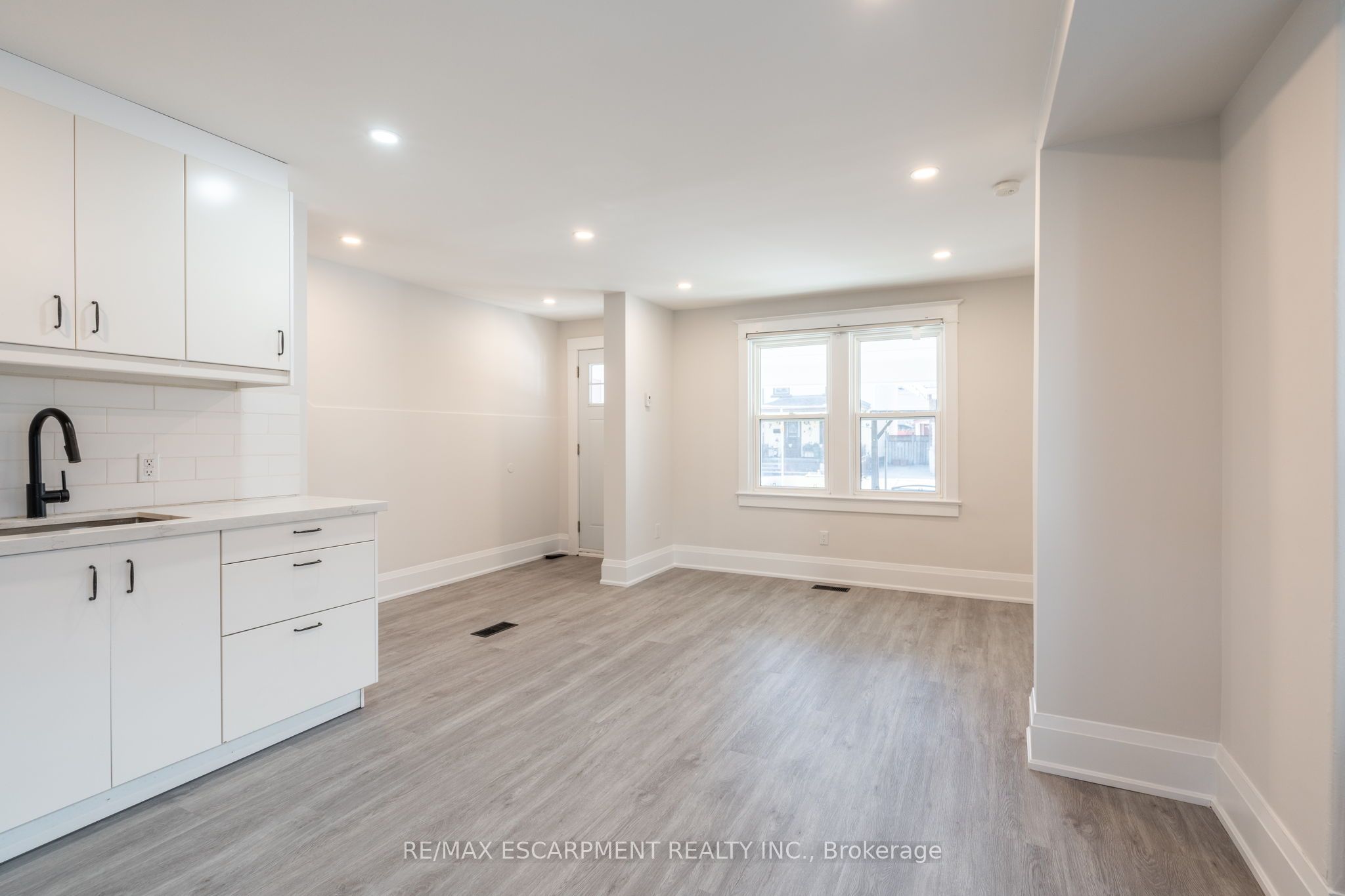33 Dalkeith Avenue