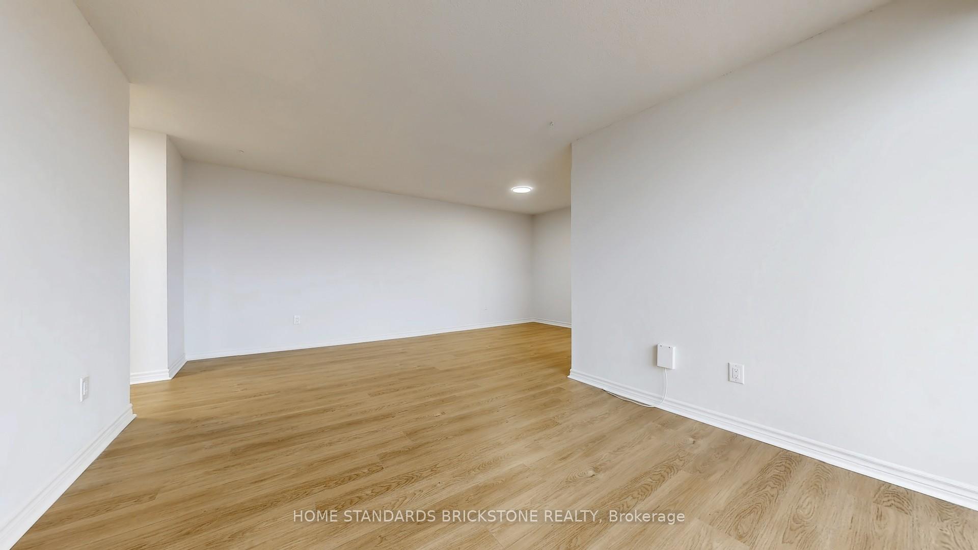 3 Bedrooms Condo at 205 Hilda, Toronto For sale