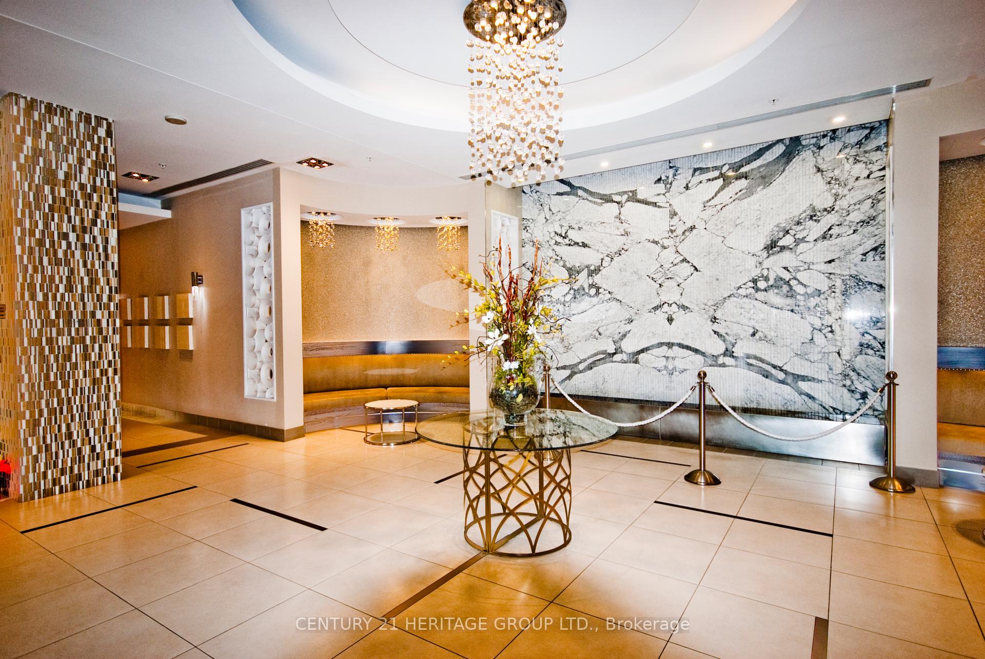2 Bedrooms Condo at 85 North Park, Vaughan For sale