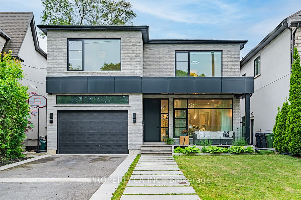 8 Manor Haven