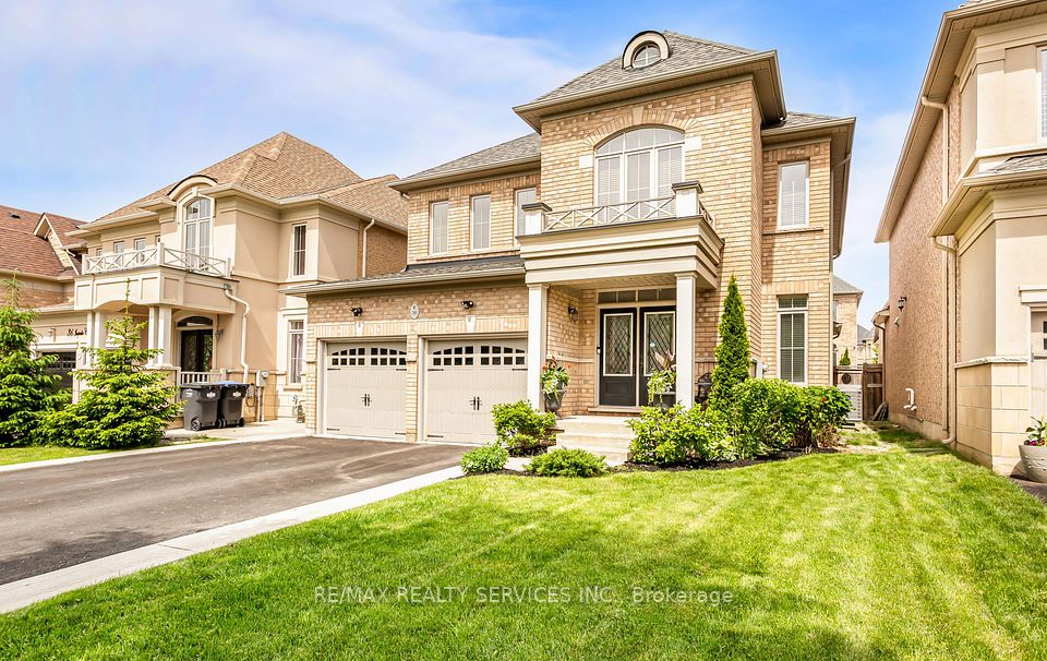 38 Impulse Circle, Brampton, ON L6X 0E3