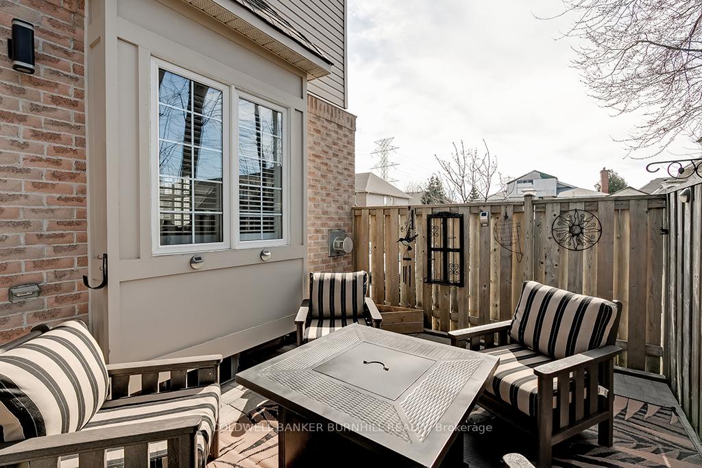 3 Bedrooms Condo at 1375 STEPHENSON,  Burlington For sale