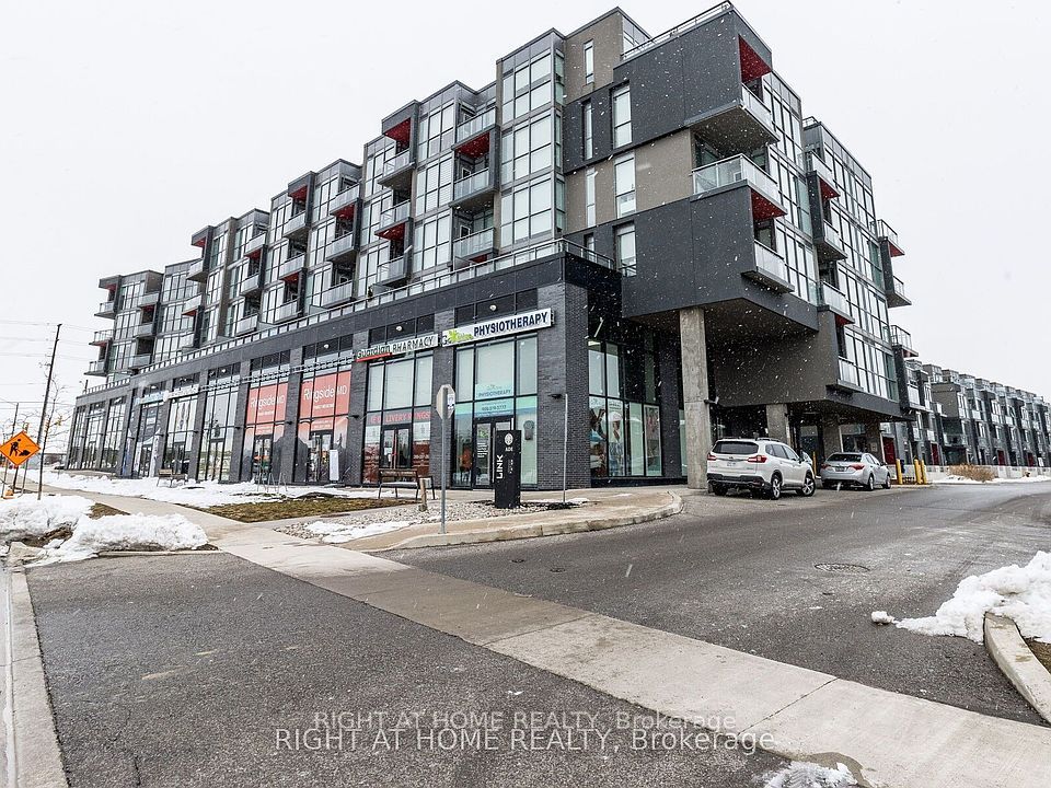 5220 Dundas