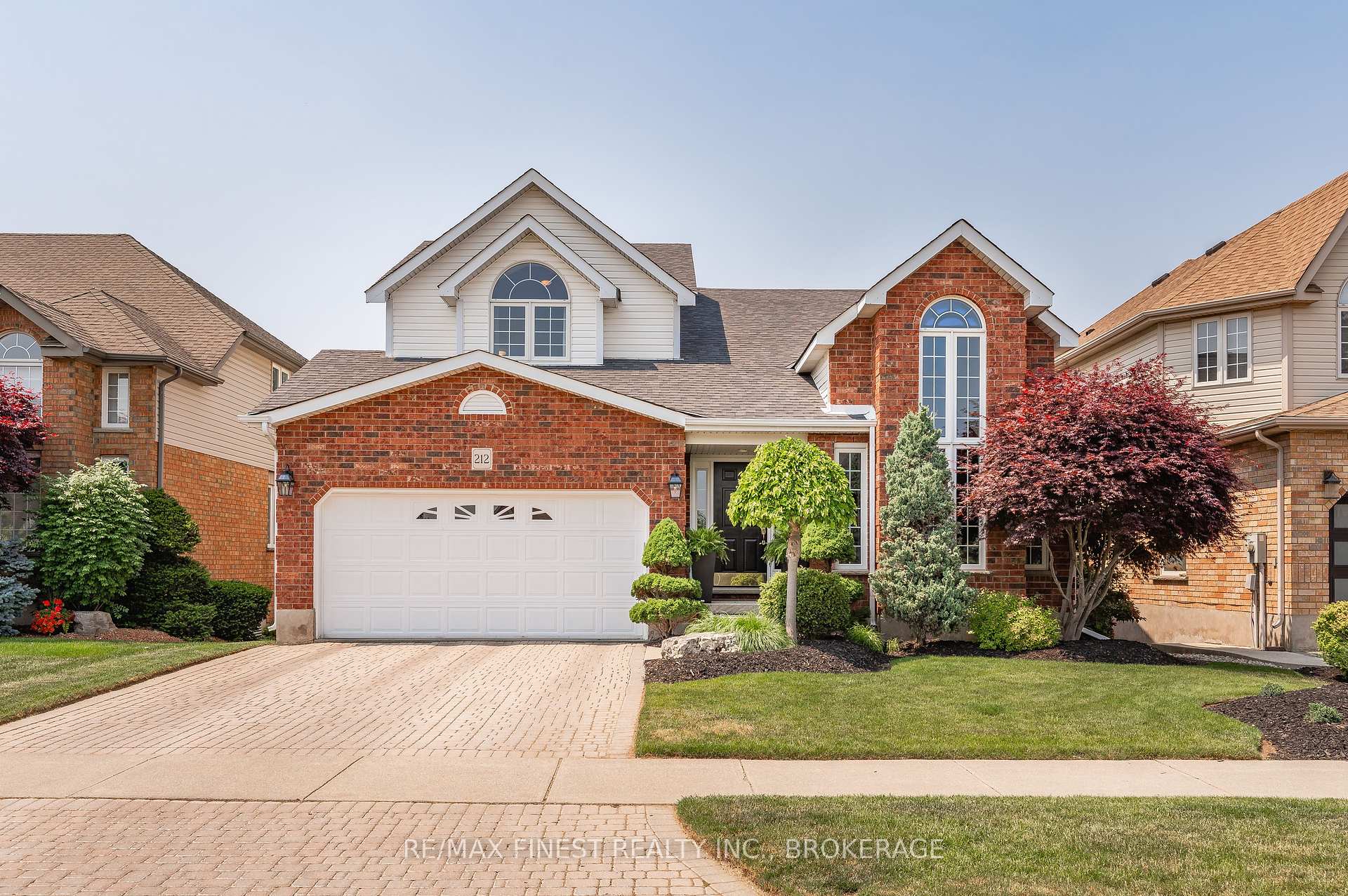 212 Summerfield Drive, Guelph, ON N1L 1L3
