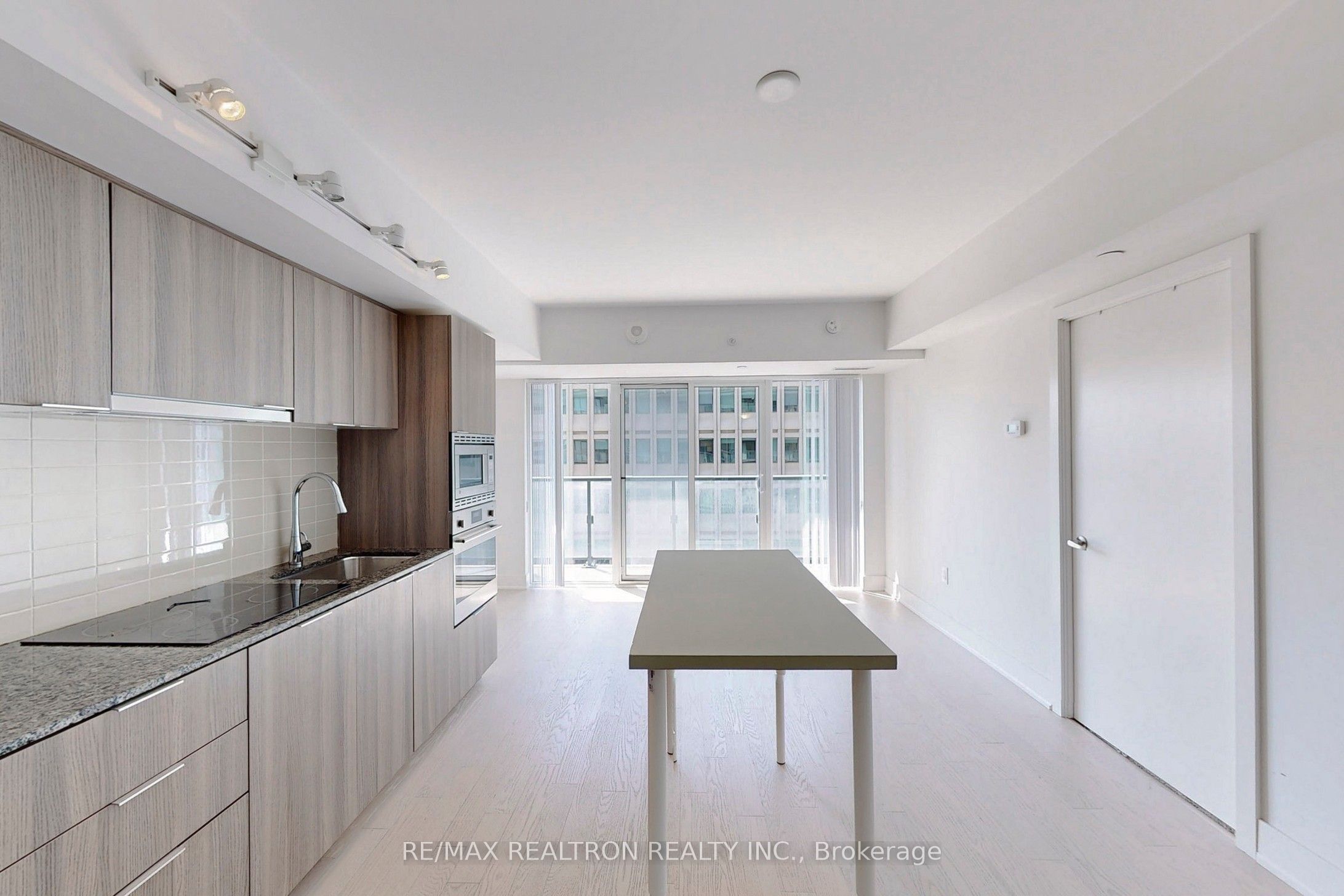 955 Bay Street, #1709