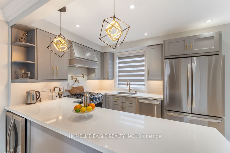 729 Sunnypoint