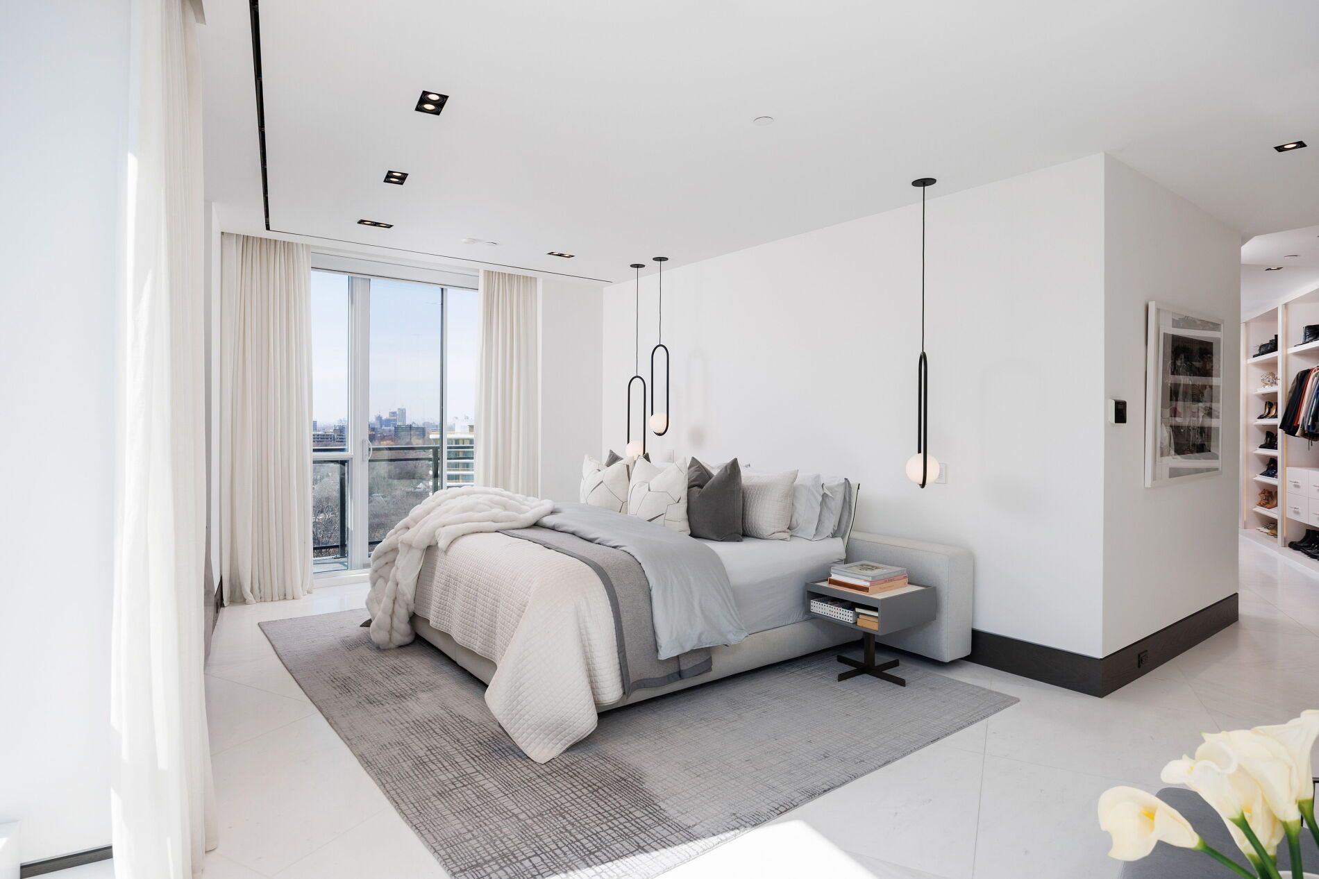 181 Davenport Road PH1201