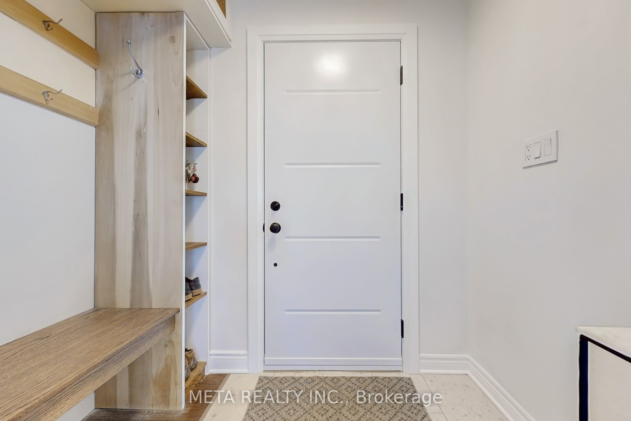 21 Tayrow Road, Toronto, ON M9W 2T8