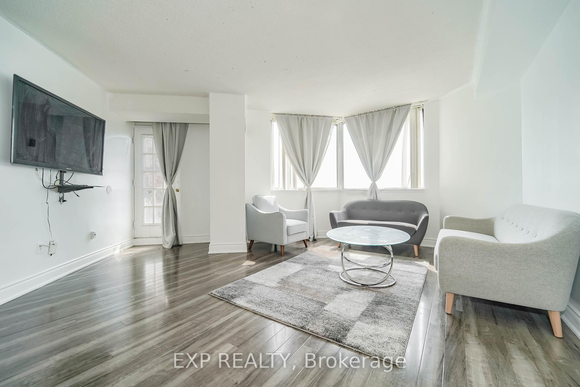 2 Bedrooms Condo at 236 Albion, Toronto For sale