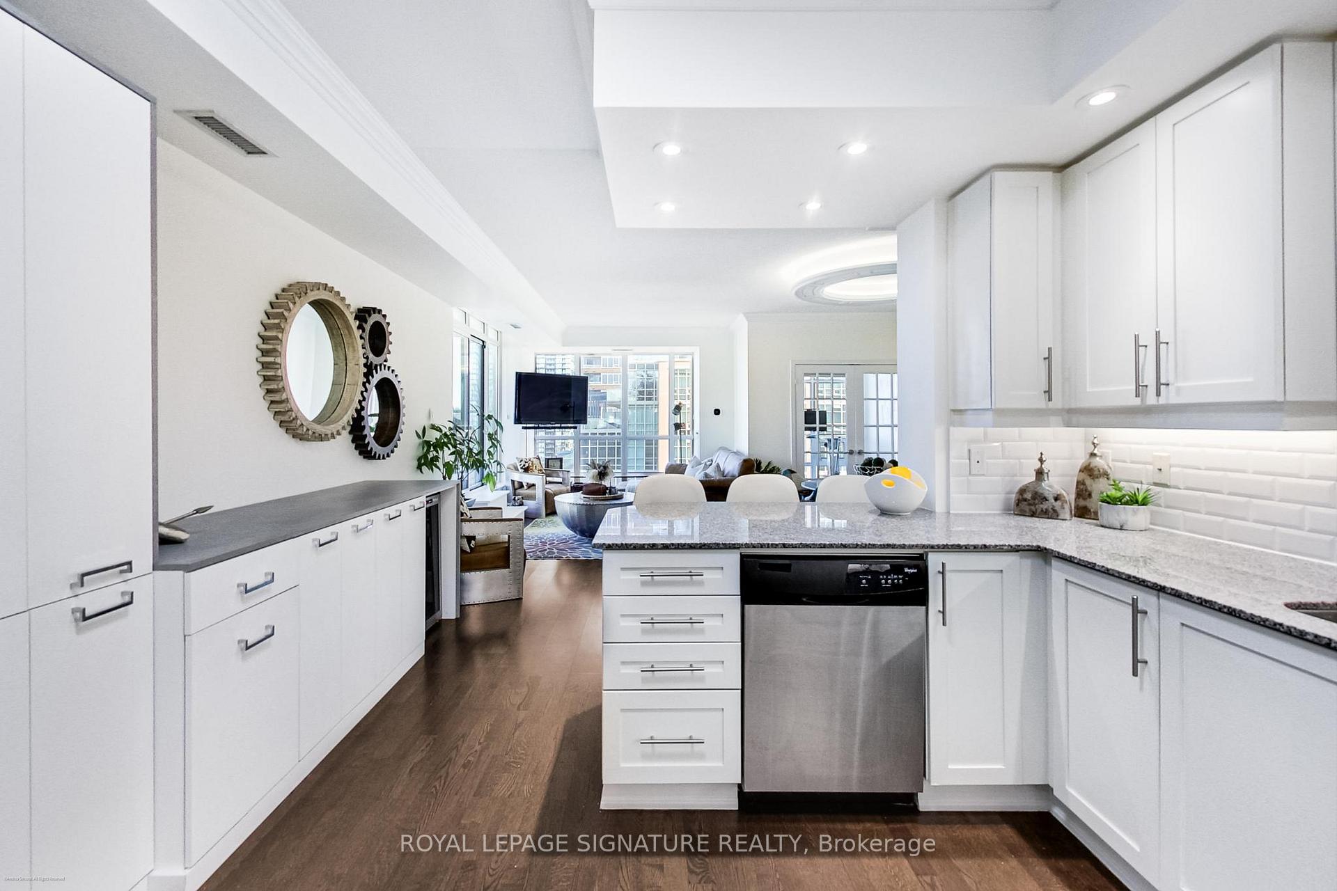 3 Bedrooms Condo at 75 East Liberty, Toronto For sale