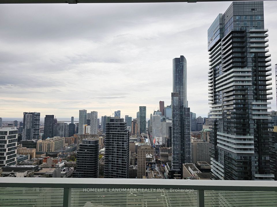 501 Yonge