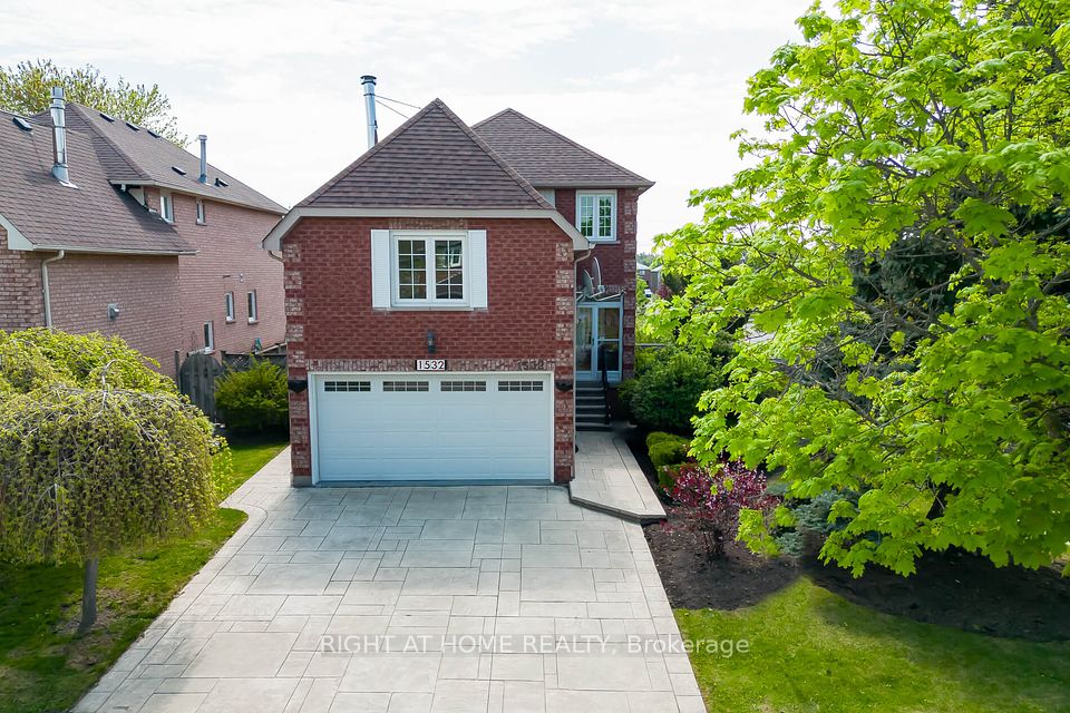 1532 Roseway