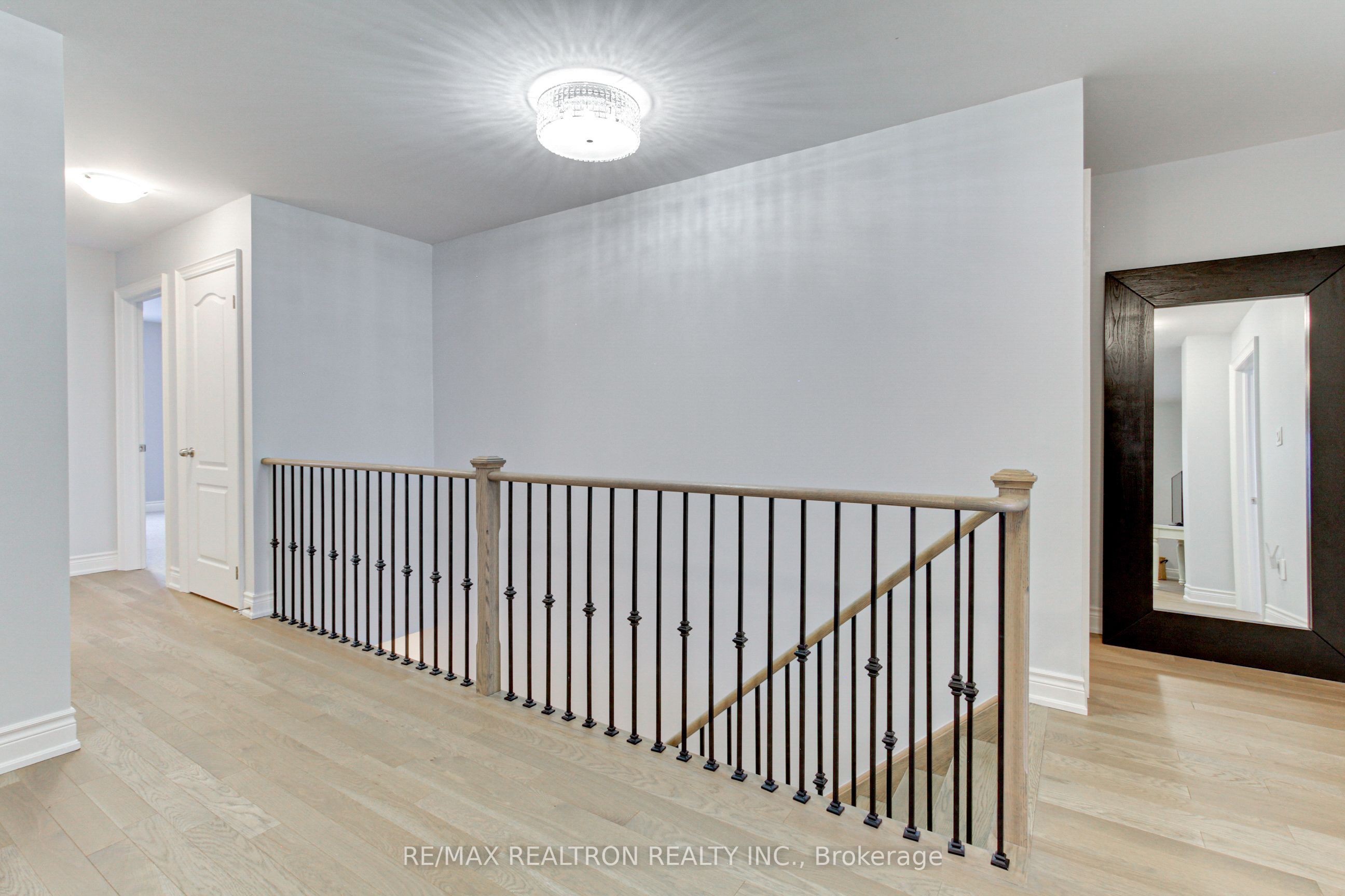 11 Beebalm Lane