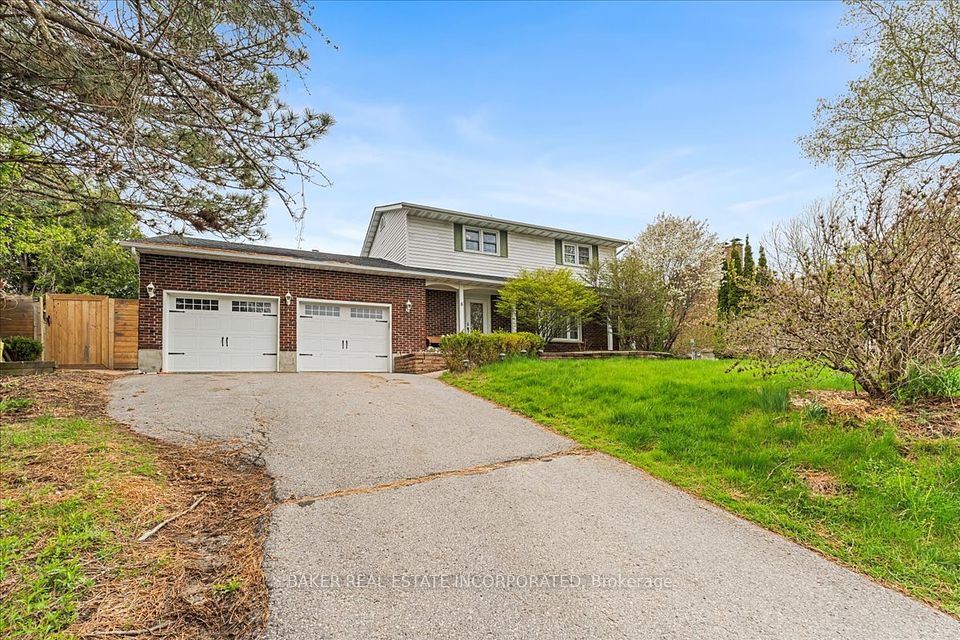 8 Lakeview