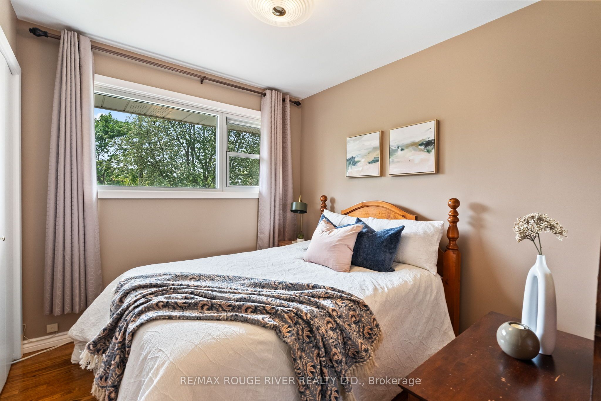 665 Jasmine Crescent