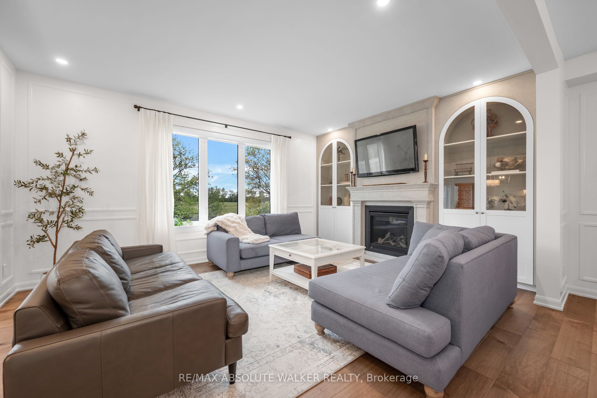 27 Eramosa Crescent