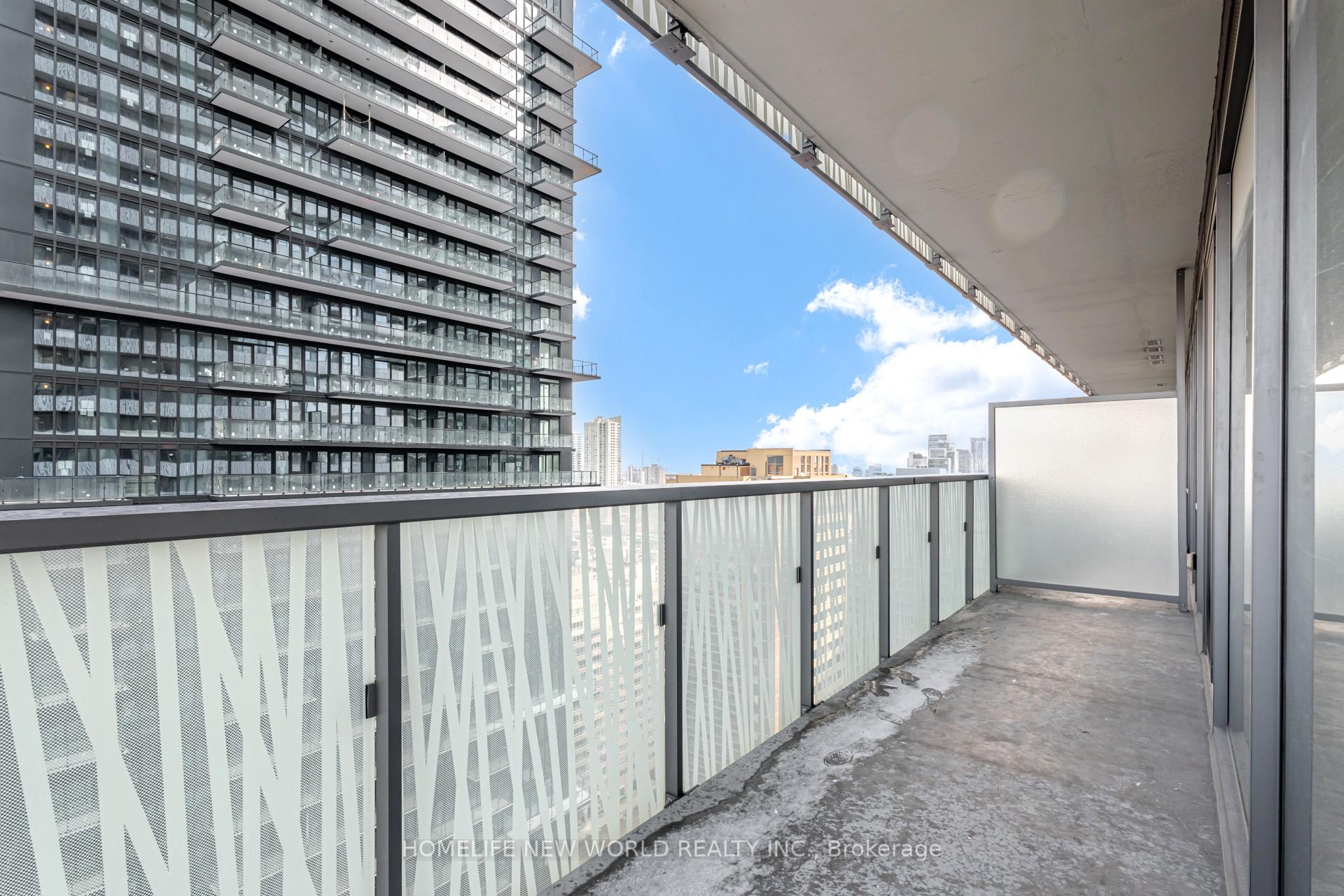 1 Bedroom Condo at 50 Charles, Toronto For sale