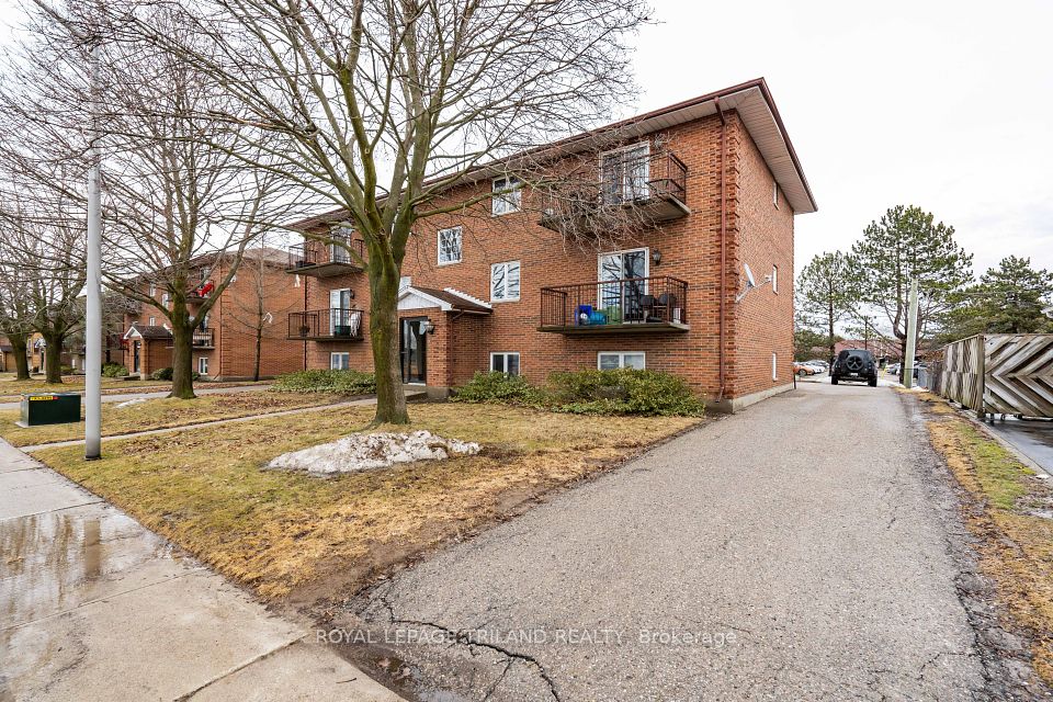 221 Highview Drive, St. Thomas, ON N5R 5H6