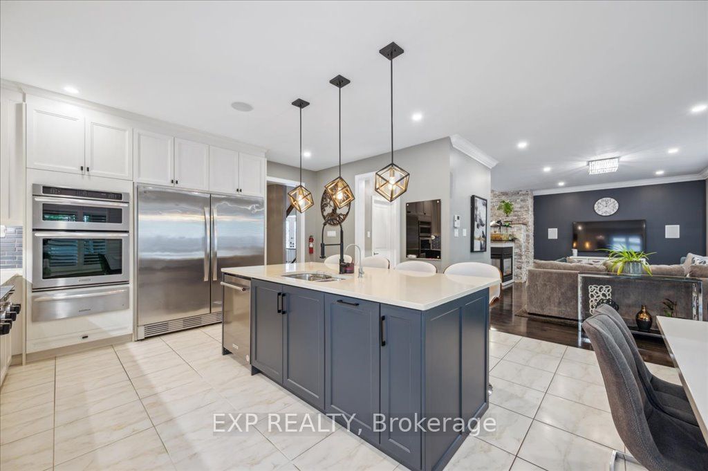 50 Agincourt Circle