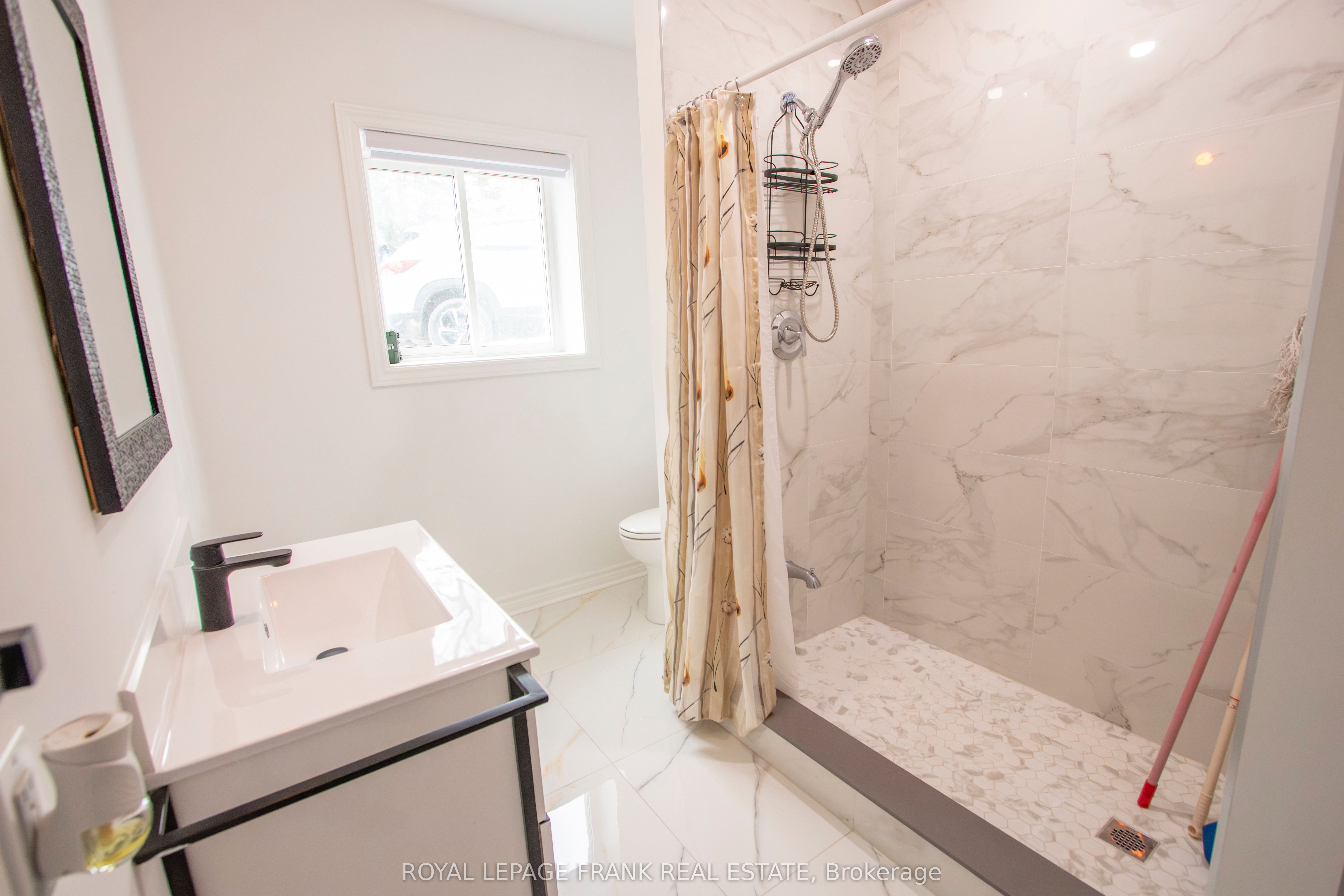1097 Cheddar Road, Highlands East, ON K0L 1M0