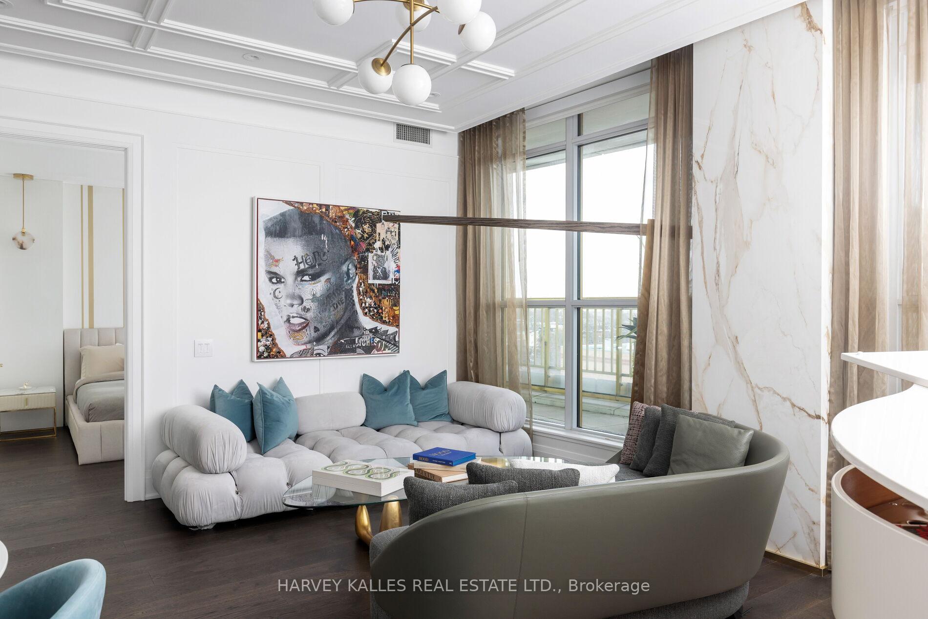 151 Avenue Road 805
