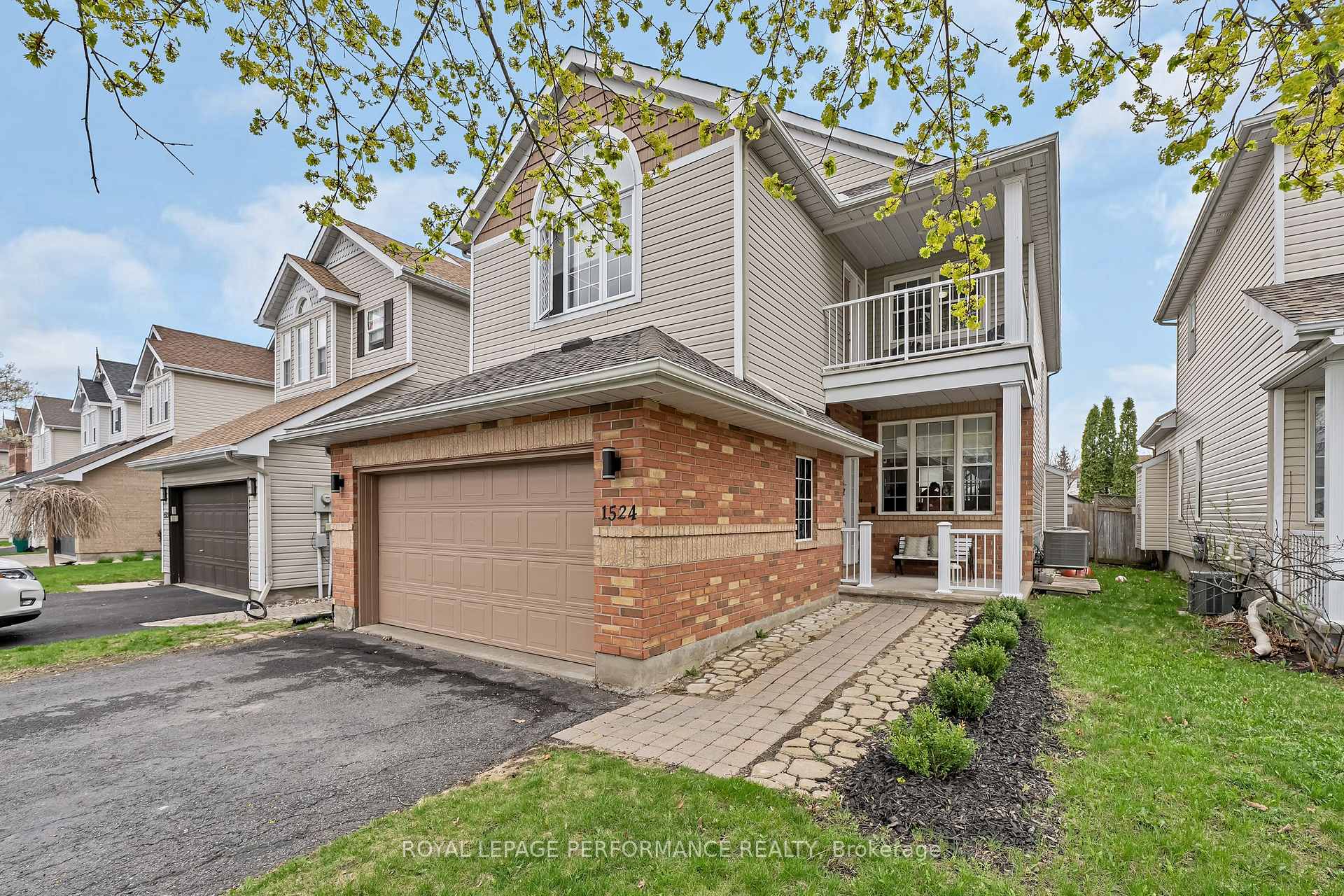 1524 Lisbon Street, OrleansCumberlandandArea, ON K4A 4B7