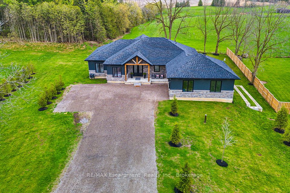 1266 Colborne