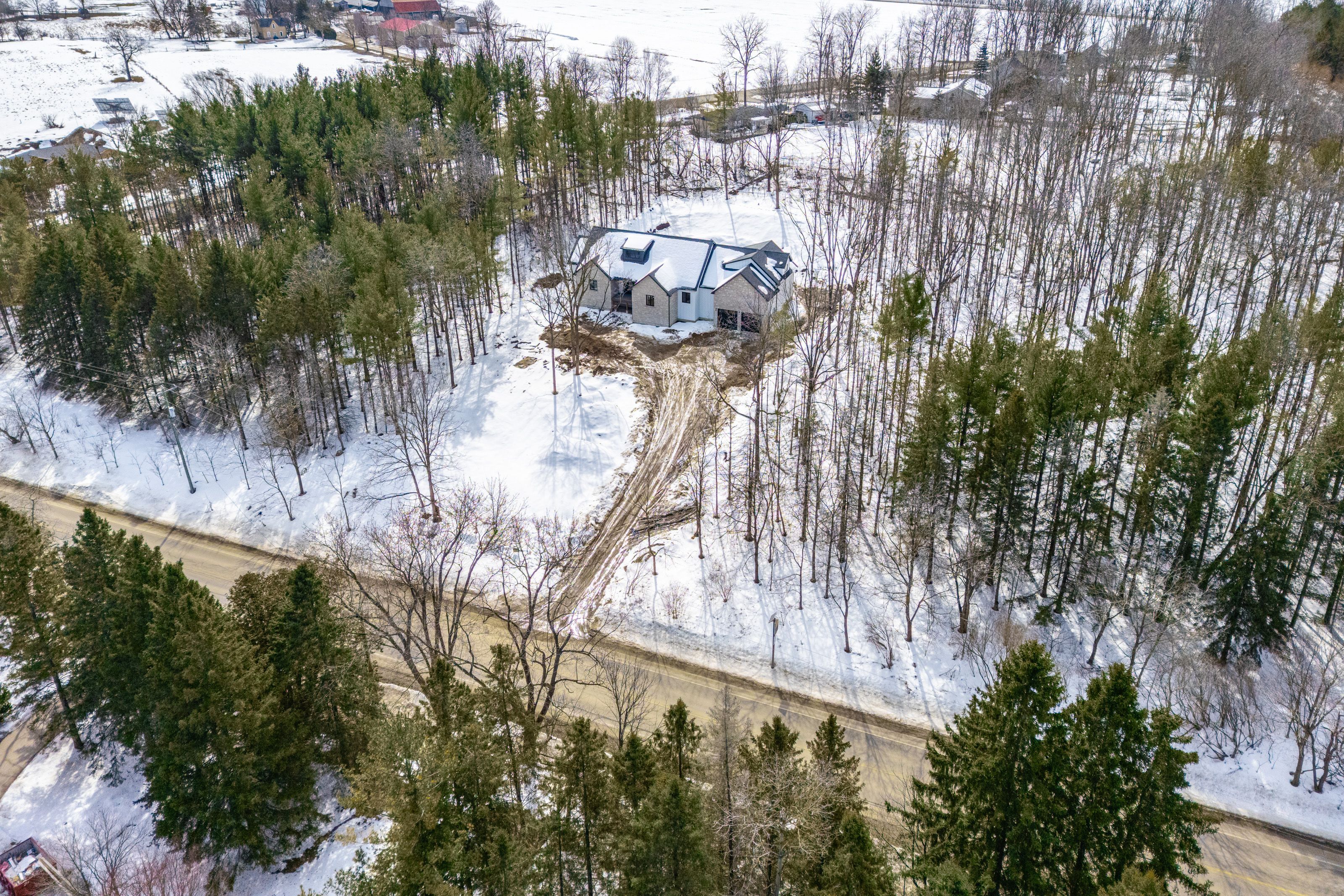 433 South River Road