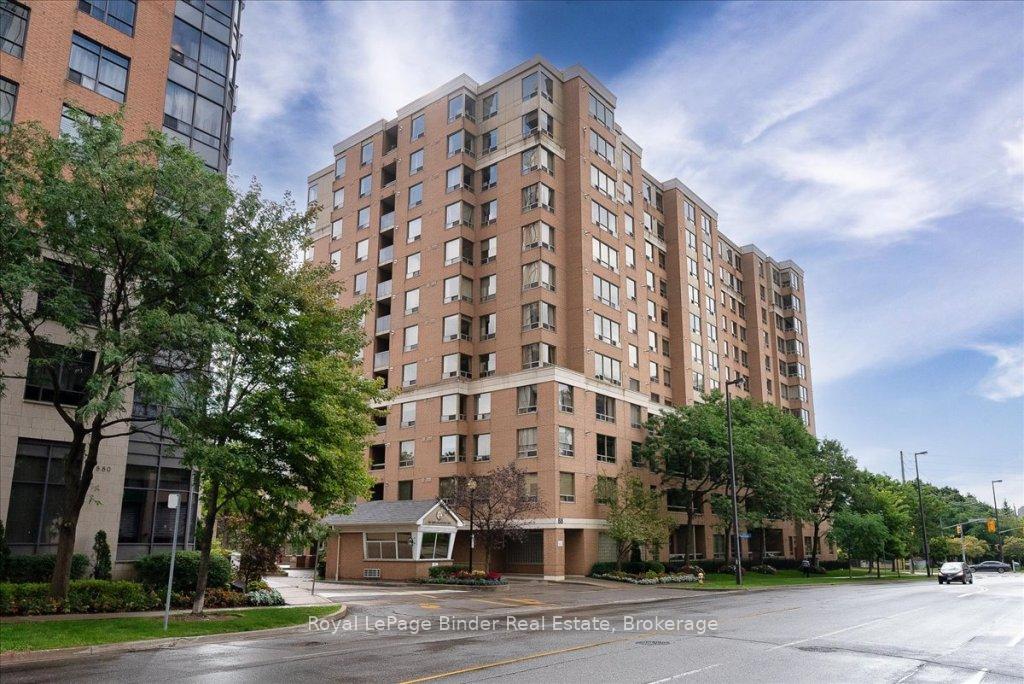 3 Bedrooms Condo at 88 Grandview,  Toronto For sale