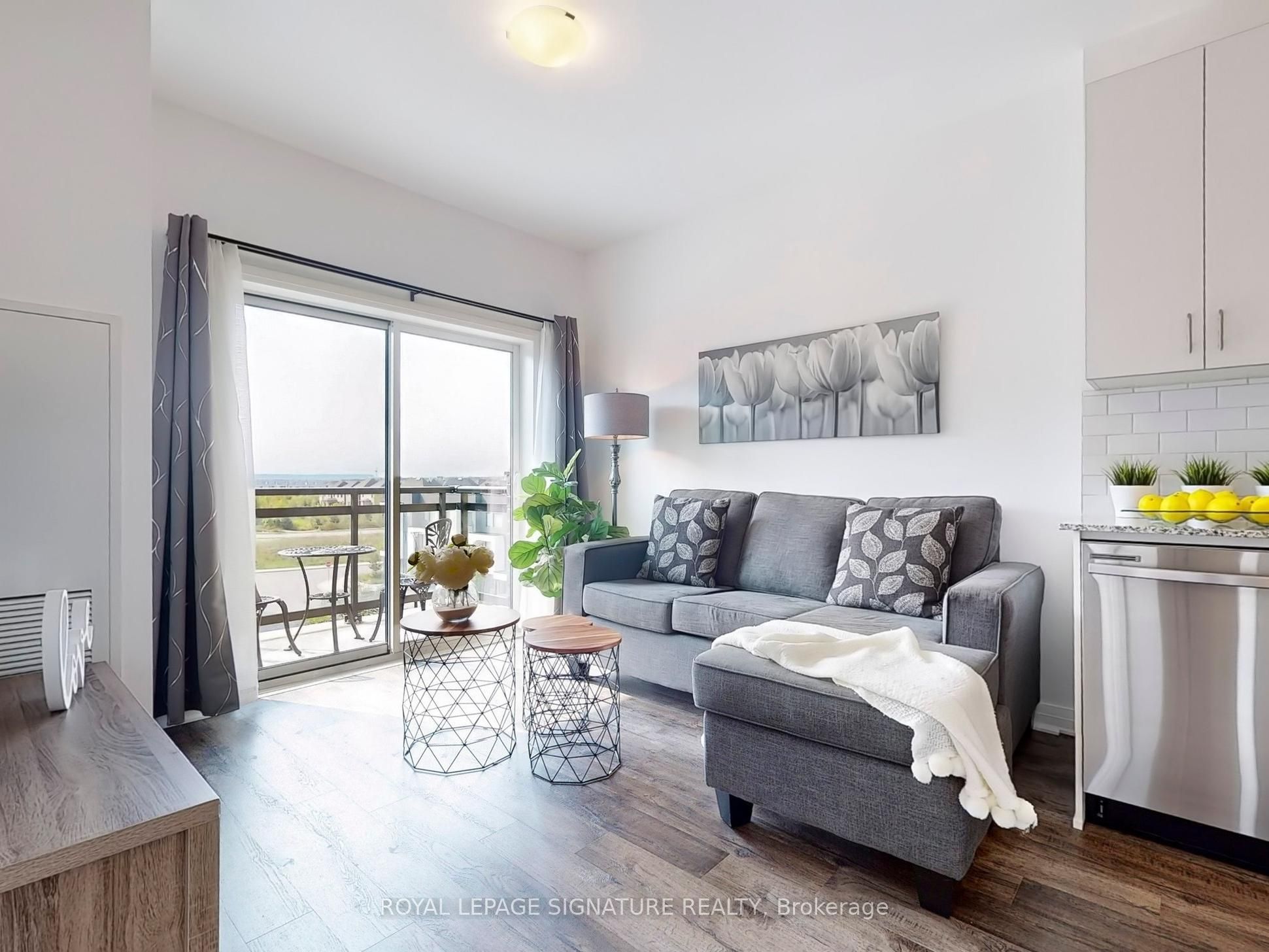 102 Grovewood Common, #405