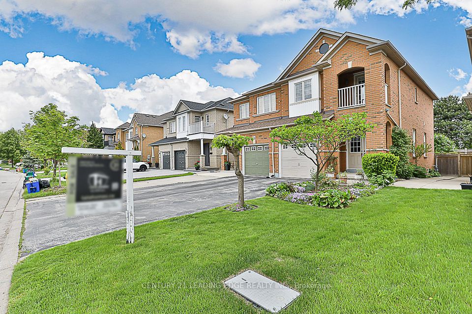 201 TERRA Road, Vaughan, ON L4L 3J4