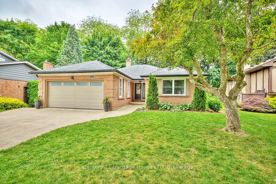 12 Deerpark