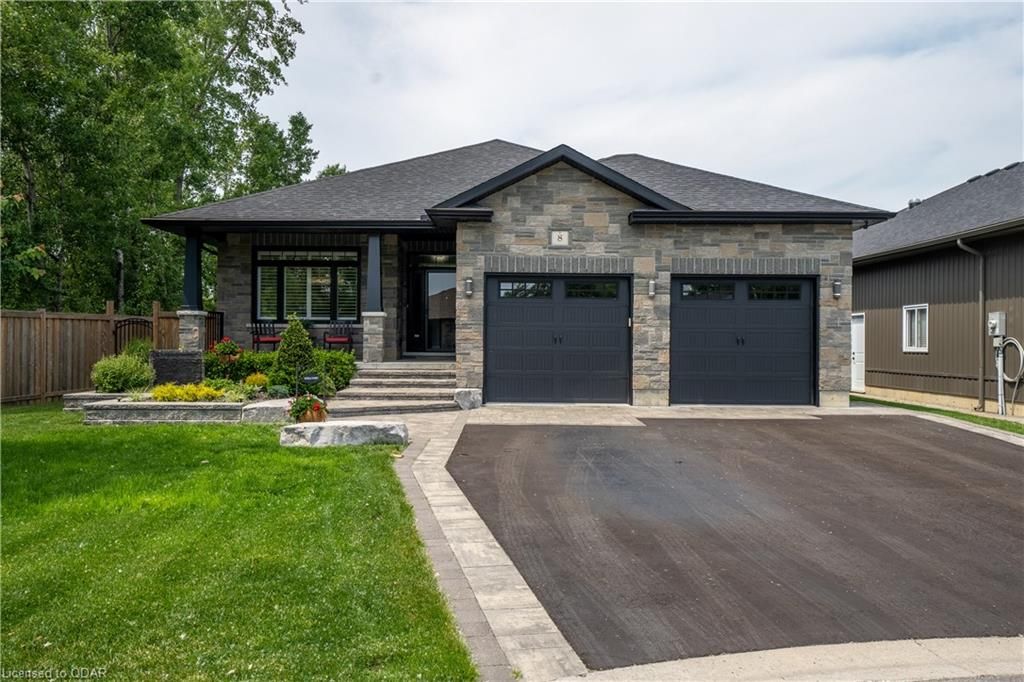 8 SYLVAN Street Quinte West Ontario K8V 0C6