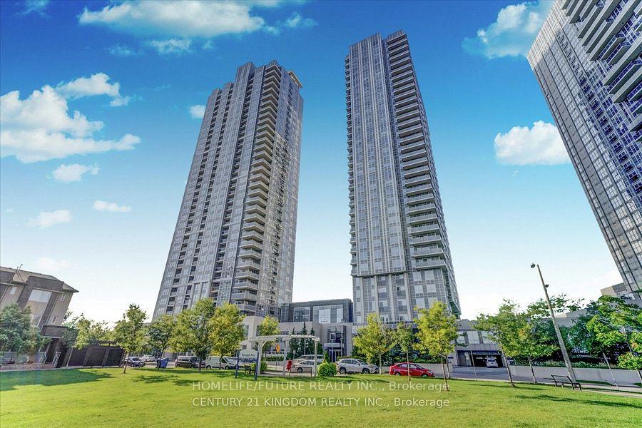 2 Bedrooms Condo at 275 Village Green, Toronto For sale