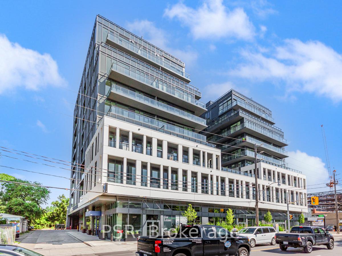 3 Bedrooms Condo at 500 Dupont, Toronto For sale