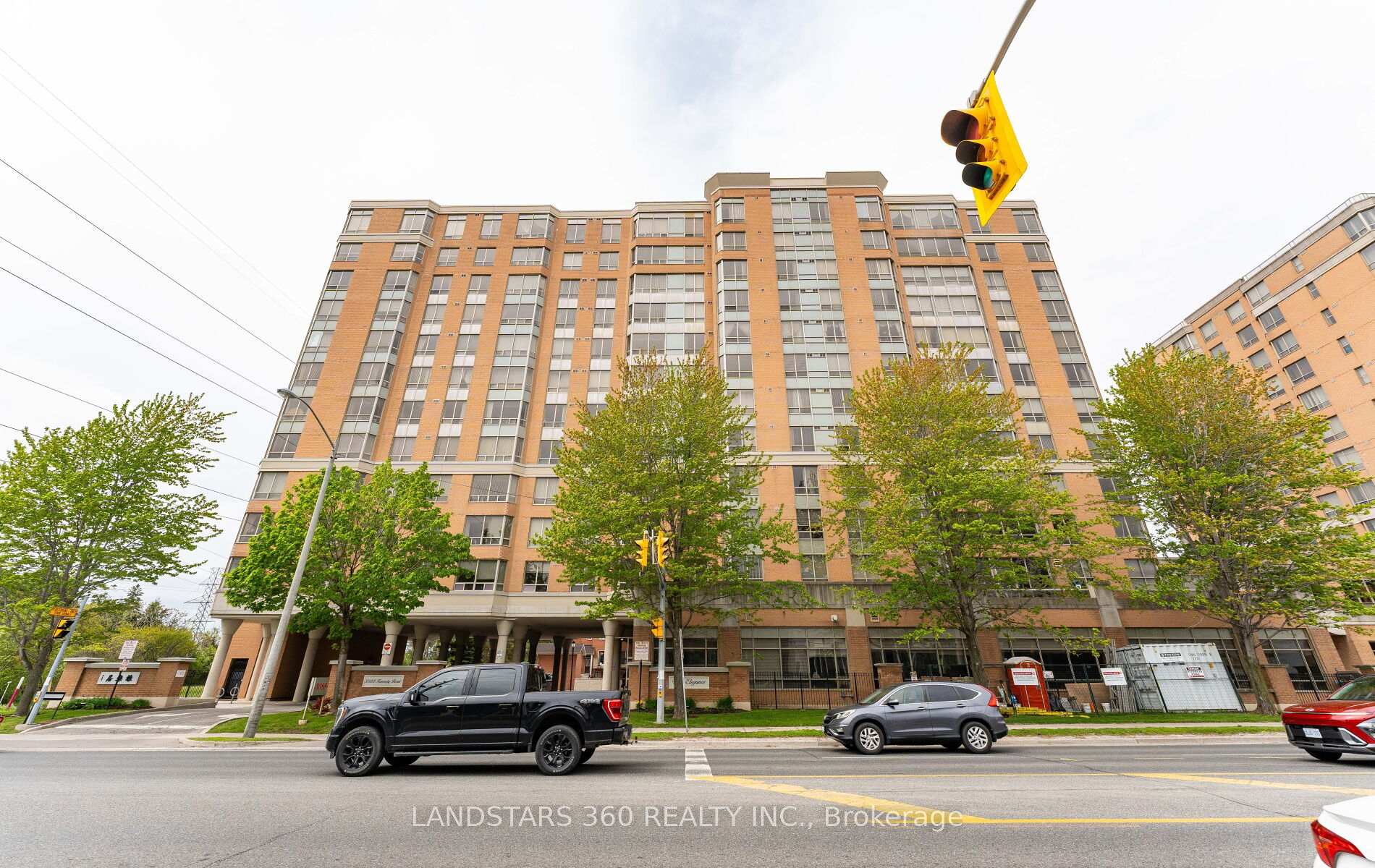 2 Bedrooms Condo at 3088 Kennedy, Toronto For sale