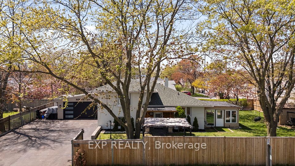 1626 Park Royale